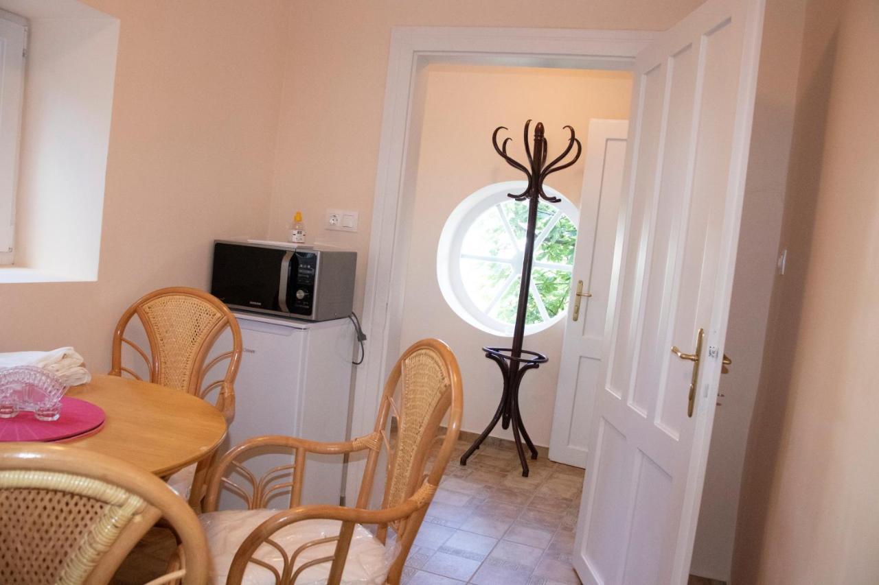 Gyoengyoem Apartman Balatonalmadi Ngoại thất bức ảnh